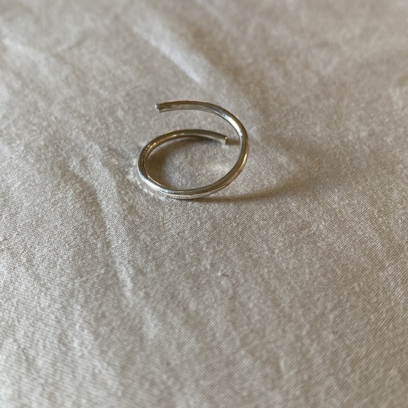 Kira Hawaii Ring - Picture 3 of 3